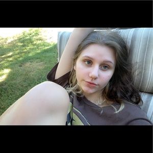 Meet your Posher, Anneliese